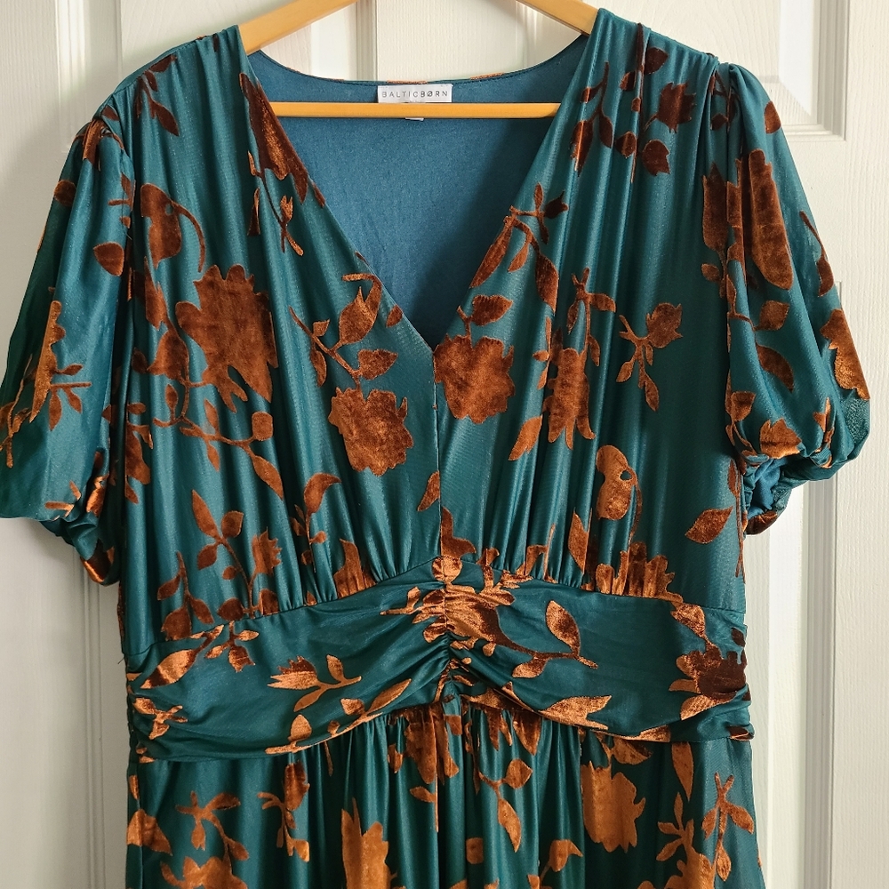 Baltic Born - Leslie dress in Jade + Bronze